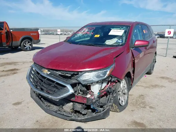3GNAXUEV4KL167390 2019 CHEVROLET EQUINOX - Image 2