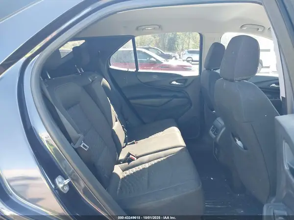 3GNAXUEV4KL293104 2019 CHEVROLET EQUINOX - Image 8