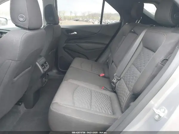 3GNAXUEV4KS554897 2019 CHEVROLET EQUINOX - Image 8