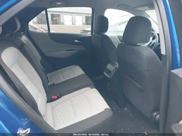 3GNAXUEV4KS557217 2019 CHEVROLET EQUINOX - Image 8