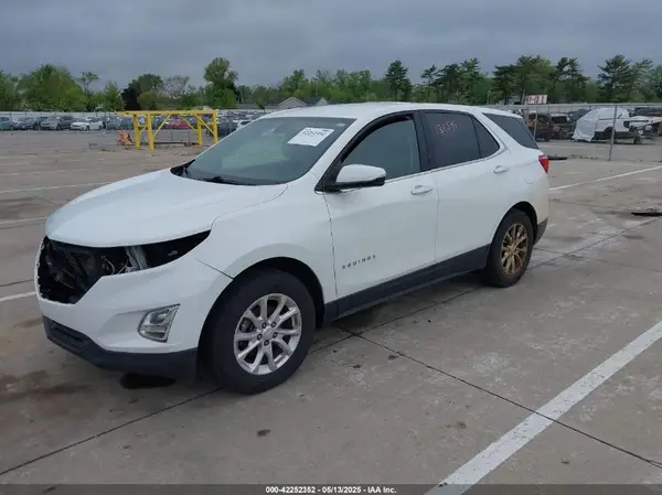 3GNAXUEV4KS636788 2019 CHEVROLET EQUINOX - Image 2
