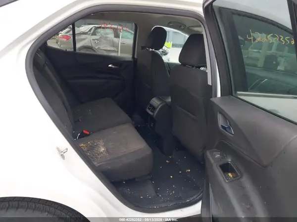 3GNAXUEV4KS636788 2019 CHEVROLET EQUINOX - Image 8