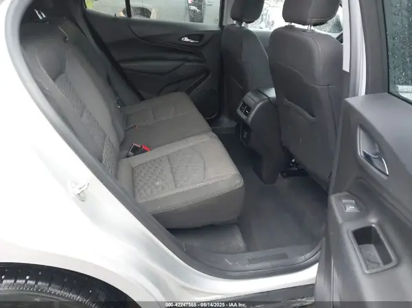 3GNAXUEV4KS640906 2019 CHEVROLET EQUINOX - Image 8