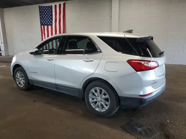 3GNAXUEV4LS587500 2020 CHEVROLET EQUINOX - Image 2