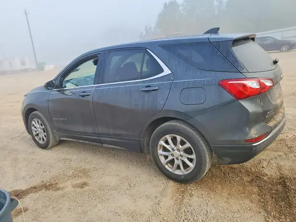 3GNAXUEV4LS588307 2020 CHEVROLET EQUINOX - Image 2