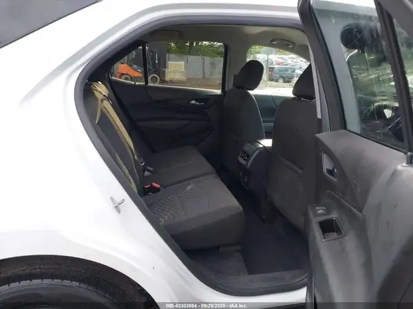 3GNAXUEV4MS116609 2021 CHEVROLET EQUINOX - Image 8