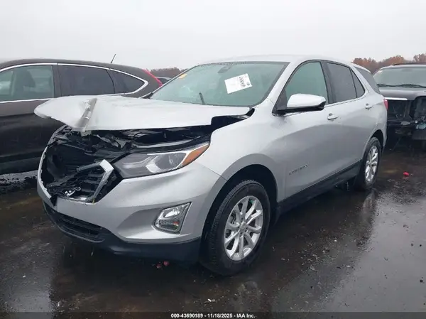 3GNAXUEV4MS125827 2021 CHEVROLET EQUINOX - Image 2