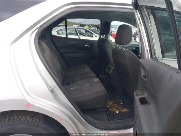 3GNAXUEV4MS131661 2021 CHEVROLET EQUINOX - Image 8