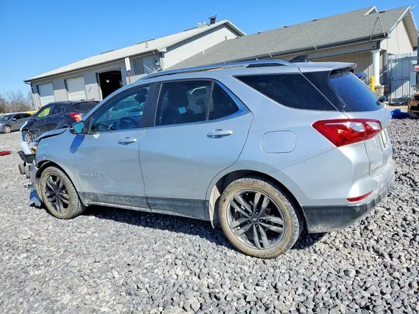 3GNAXUEV4MS182609 2021 CHEVROLET EQUINOX - Image 2