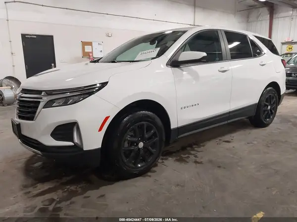 3GNAXUEV4NL104679 2022 CHEVROLET EQUINOX - Image 2