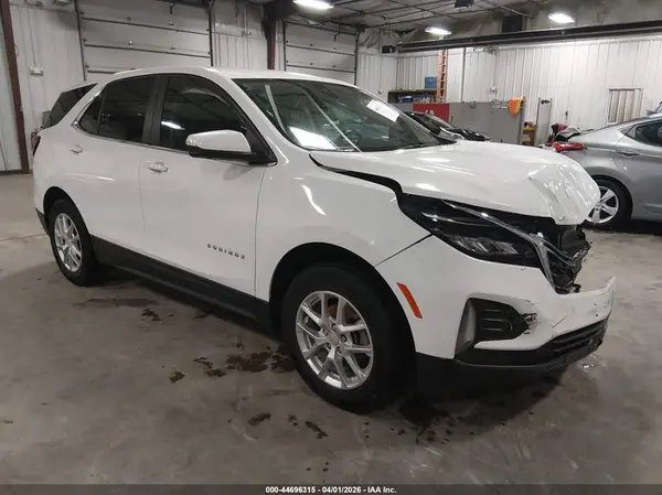 3GNAXUEV4NL122096 2022 CHEVROLET EQUINOX - Image 1