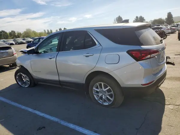 3GNAXUEV4NL207357 2022 CHEVROLET EQUINOX - Image 2