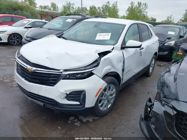 3GNAXUEV4NL238687 2022 CHEVROLET EQUINOX - Image 2