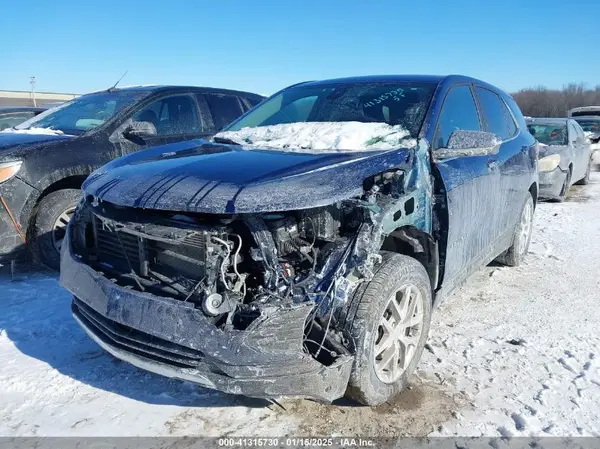 3GNAXUEV4NL238737 2022 CHEVROLET EQUINOX - Image 2
