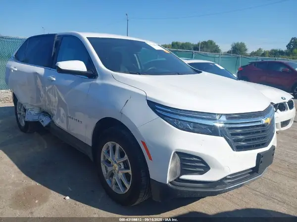 3GNAXUEV4NL245087 2022 CHEVROLET EQUINOX - Image 1