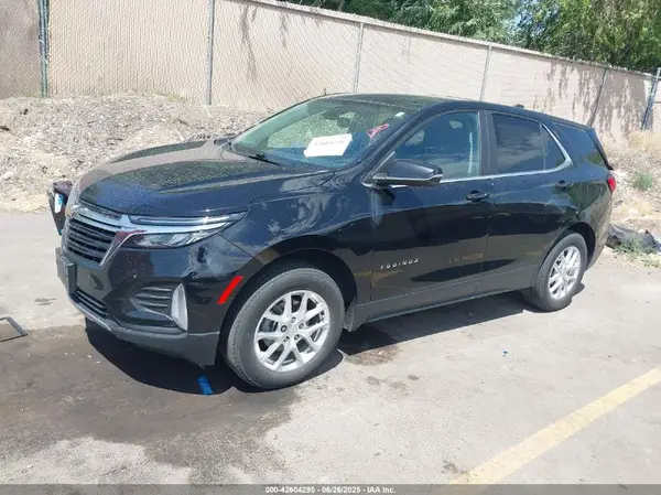 3GNAXUEV4NL249351 2022 CHEVROLET EQUINOX - Image 2