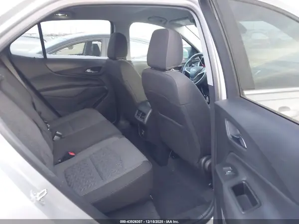3GNAXUEV4NL257840 2022 CHEVROLET EQUINOX - Image 8