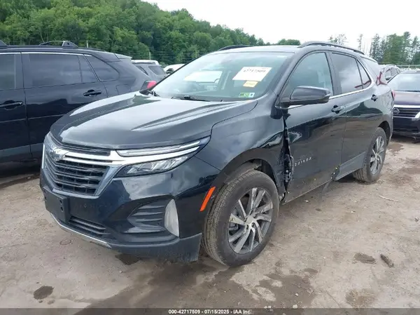 3GNAXUEV4NL264366 2022 CHEVROLET EQUINOX - Image 2