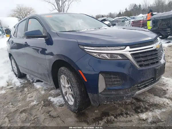 3GNAXUEV4NL285525 2022 CHEVROLET EQUINOX - Image 1