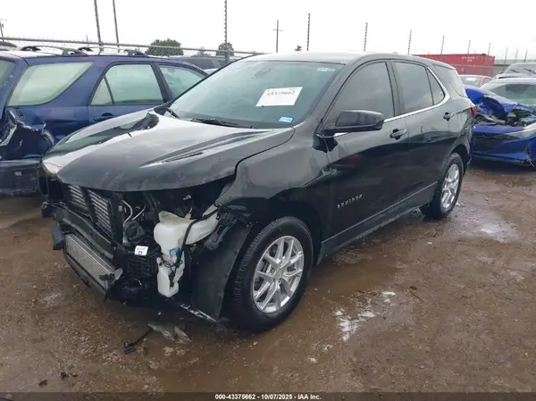 3GNAXUEV4NL310455 2022 CHEVROLET EQUINOX - Image 2
