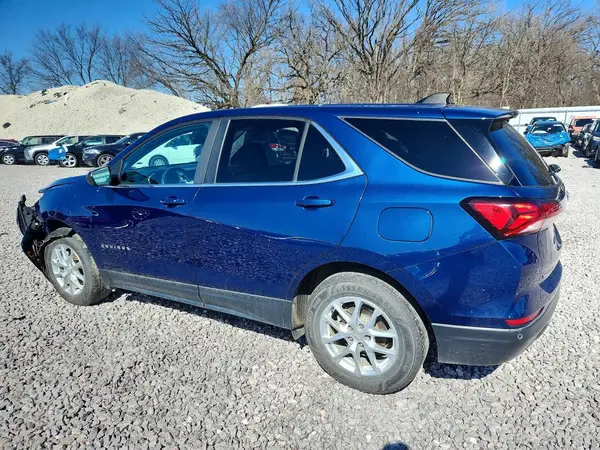 3GNAXUEV4NS100573 2022 CHEVROLET EQUINOX - Image 2