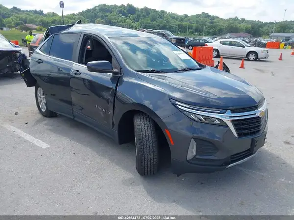 3GNAXUEV4NS162300 2022 CHEVROLET EQUINOX - Image 1