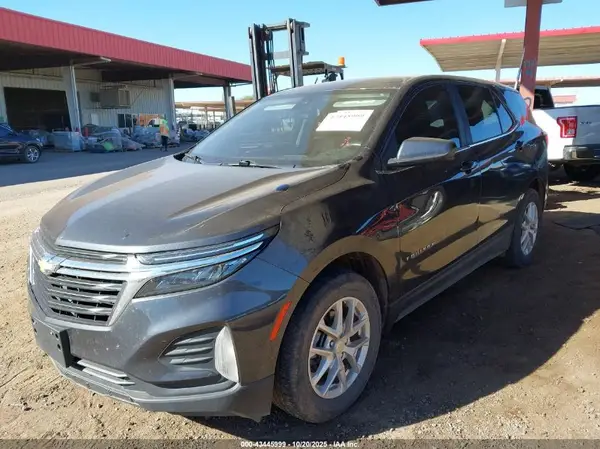 3GNAXUEV4NS182434 2022 CHEVROLET EQUINOX - Image 2