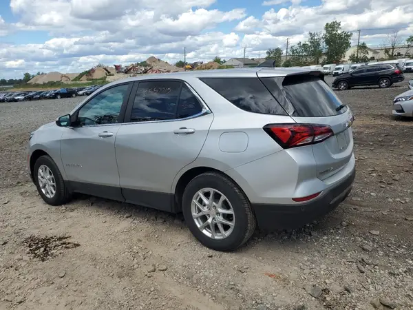 3GNAXUEV4NS193255 2022 CHEVROLET EQUINOX - Image 2