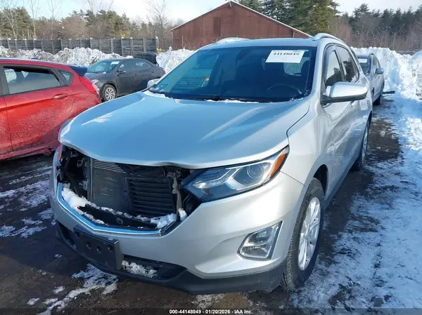 3GNAXUEV5KL124368 2019 CHEVROLET EQUINOX - Image 2