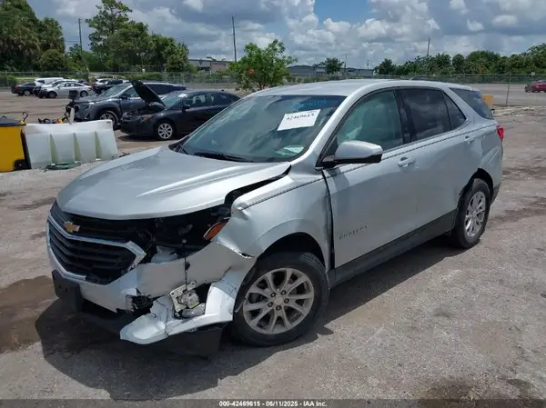 3GNAXUEV5KL195019 2019 CHEVROLET EQUINOX - Image 2