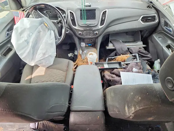 3GNAXUEV5KL217794 2019 CHEVROLET EQUINOX - Image 8
