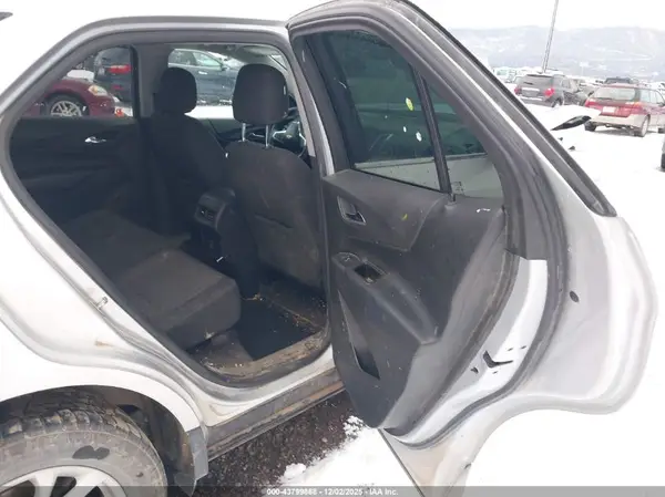 3GNAXUEV5KS511377 2019 CHEVROLET EQUINOX - Image 8