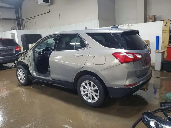 3GNAXUEV5KS528650 2019 CHEVROLET EQUINOX - Image 2