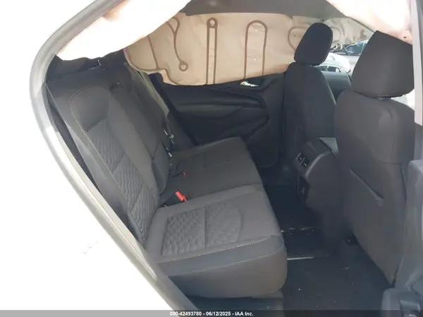3GNAXUEV5KS638677 2019 CHEVROLET EQUINOX - Image 8