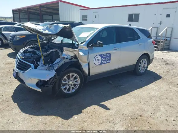 3GNAXUEV5LS533929 2020 CHEVROLET EQUINOX - Image 2