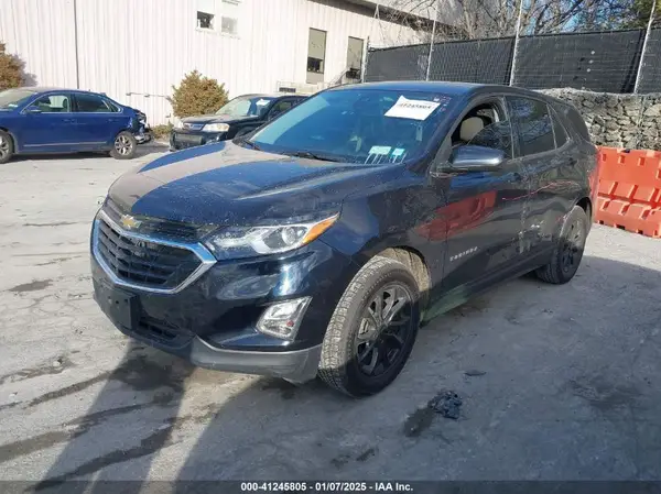 3GNAXUEV5LS604966 2020 CHEVROLET EQUINOX - Image 2
