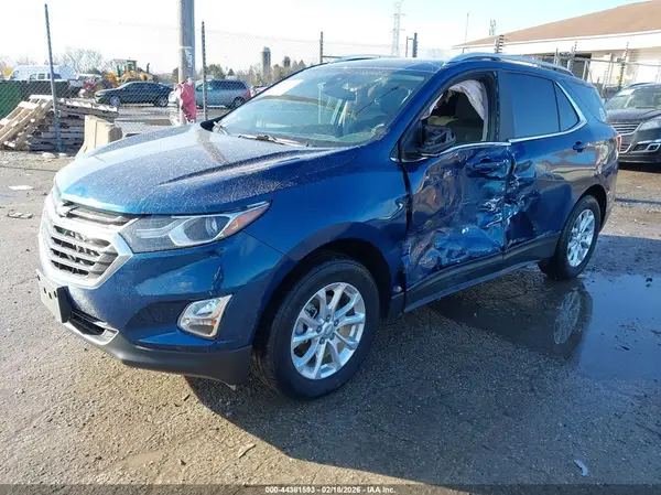 3GNAXUEV5ML325724 2021 CHEVROLET EQUINOX - Image 2