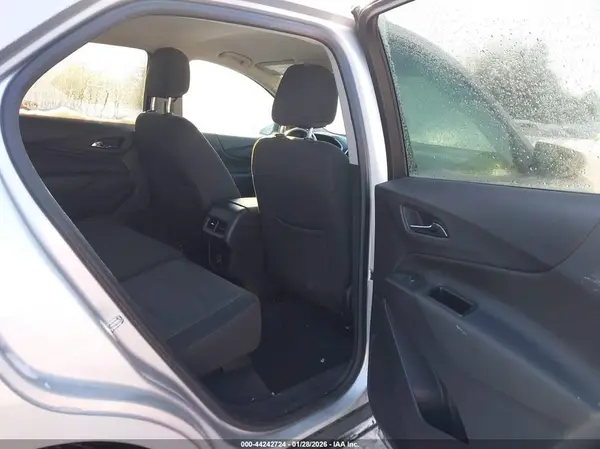 3GNAXUEV5MS112732 2021 CHEVROLET EQUINOX - Image 8