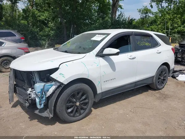 3GNAXUEV5MS154530 2021 CHEVROLET EQUINOX - Image 2