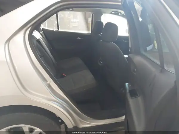 3GNAXUEV5MS155015 2021 CHEVROLET EQUINOX - Image 8