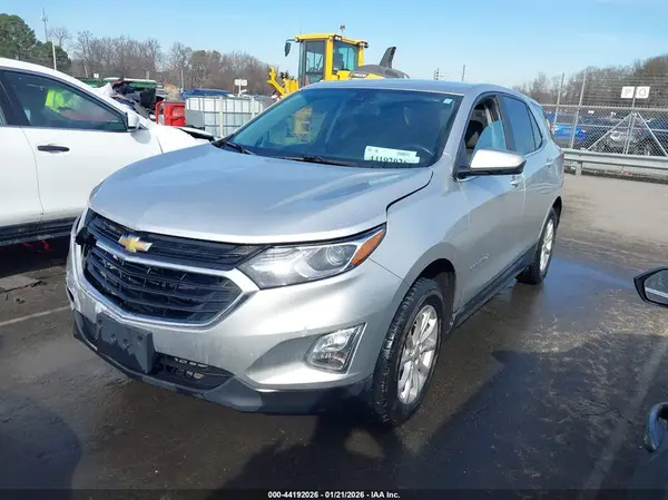 3GNAXUEV5MS157251 2021 CHEVROLET EQUINOX - Image 2