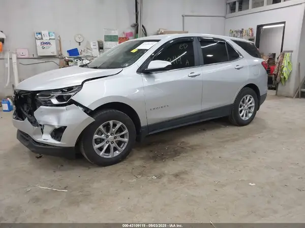 3GNAXUEV5MS160019 2021 CHEVROLET EQUINOX - Image 2