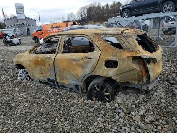 3GNAXUEV5MS169531 2021 CHEVROLET EQUINOX - Image 2