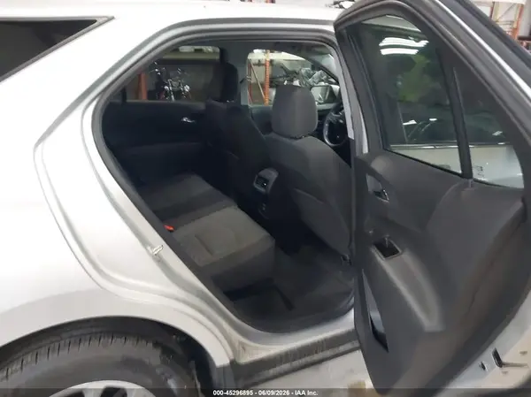 3GNAXUEV5MS175541 2021 CHEVROLET EQUINOX - Image 8