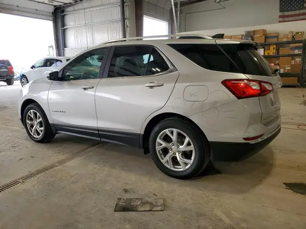 3GNAXUEV5MS177306 2021 CHEVROLET EQUINOX - Image 2