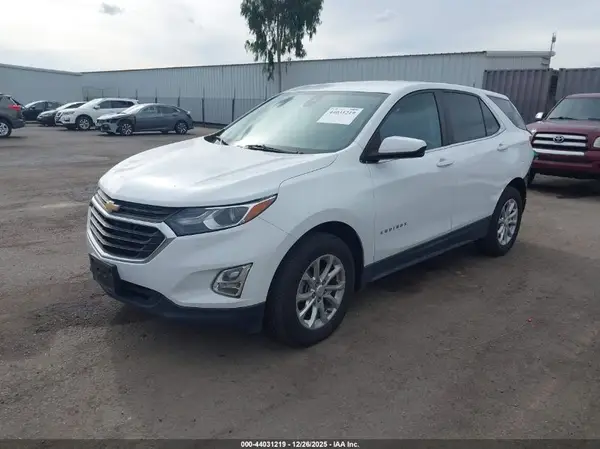 3GNAXUEV5MS177712 2021 CHEVROLET EQUINOX - Image 2