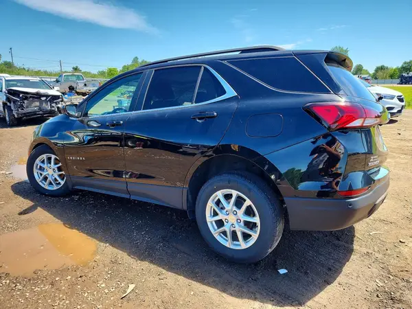 3GNAXUEV5NL112516 2022 CHEVROLET EQUINOX - Image 2