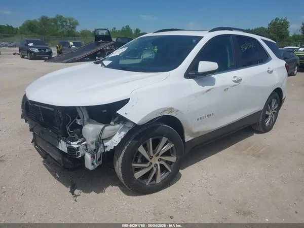 3GNAXUEV5NL130949 2022 CHEVROLET EQUINOX - Image 2