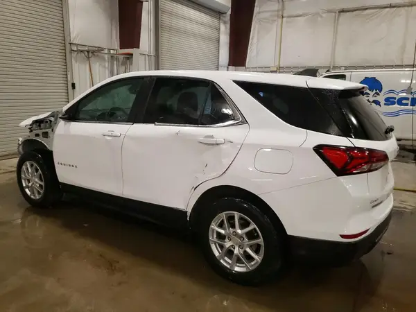 3GNAXUEV5NL131342 2022 CHEVROLET EQUINOX - Image 2