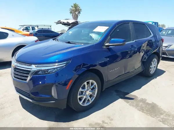 3GNAXUEV5NL136301 2022 CHEVROLET EQUINOX - Image 2